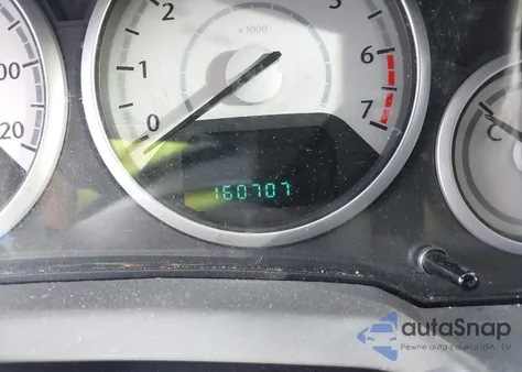 2010 Chrysler Town & Country Touring из США, поврежденный, VIN 2A4RR5D12AR359509